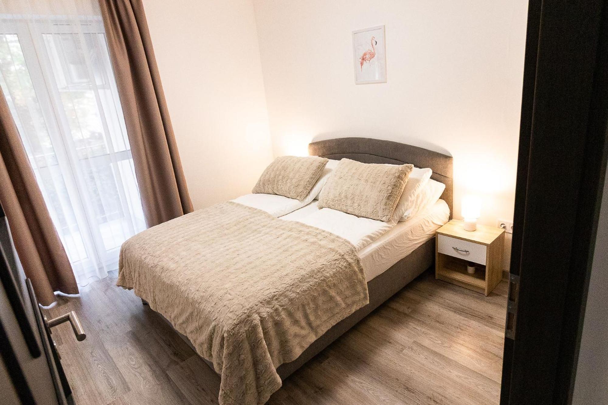 Sunsuite Szeged Exterior foto